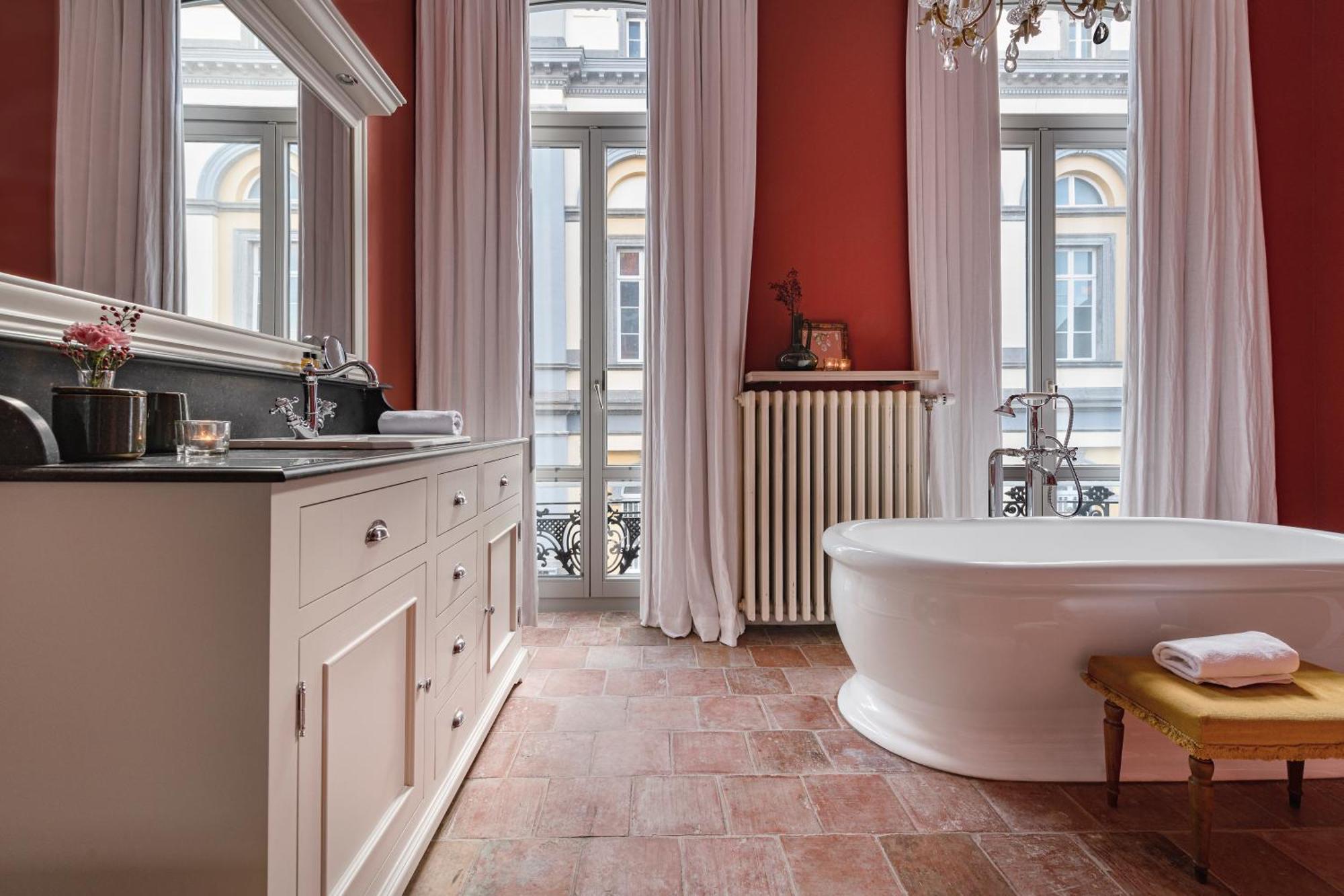 The Bank 1869 - Unique Guestrooms In The Historic Center Of Bruges Luaran gambar