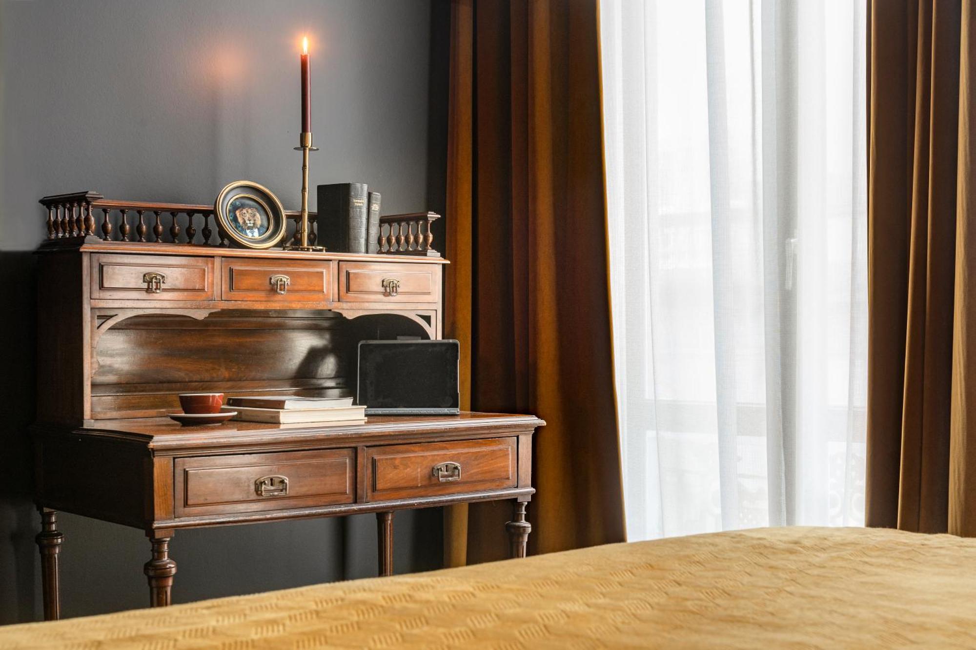 The Bank 1869 - Unique Guestrooms In The Historic Center Of Bruges Luaran gambar